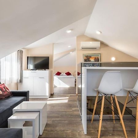 Elegant Residence Rooms & Apartments Split Exteriér fotografie