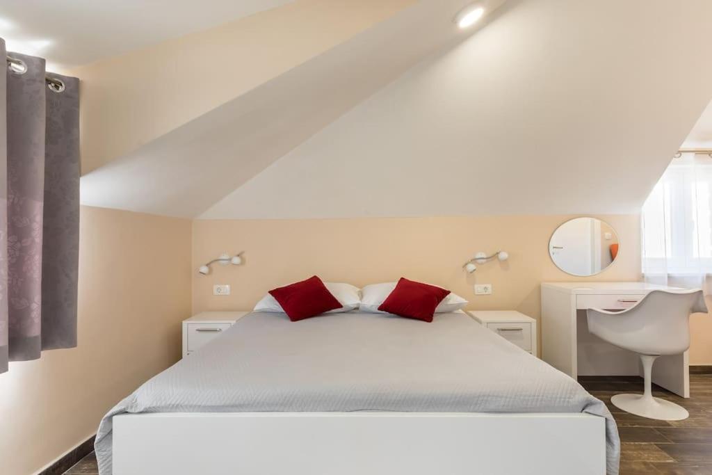 Elegant Residence Rooms & Apartments Split Exteriér fotografie