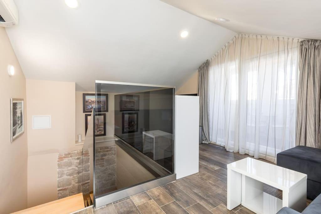 Elegant Residence Rooms & Apartments Split Exteriér fotografie