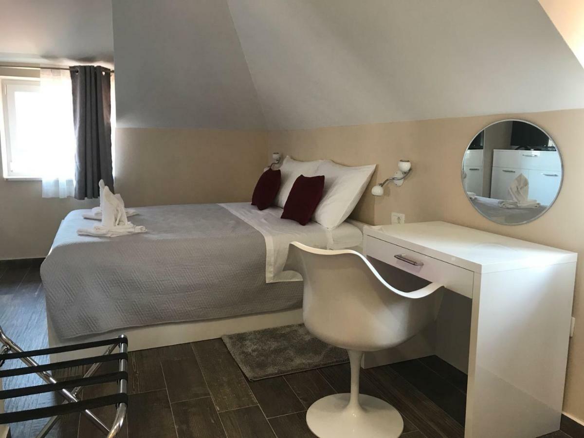 Elegant Residence Rooms & Apartments Split Exteriér fotografie